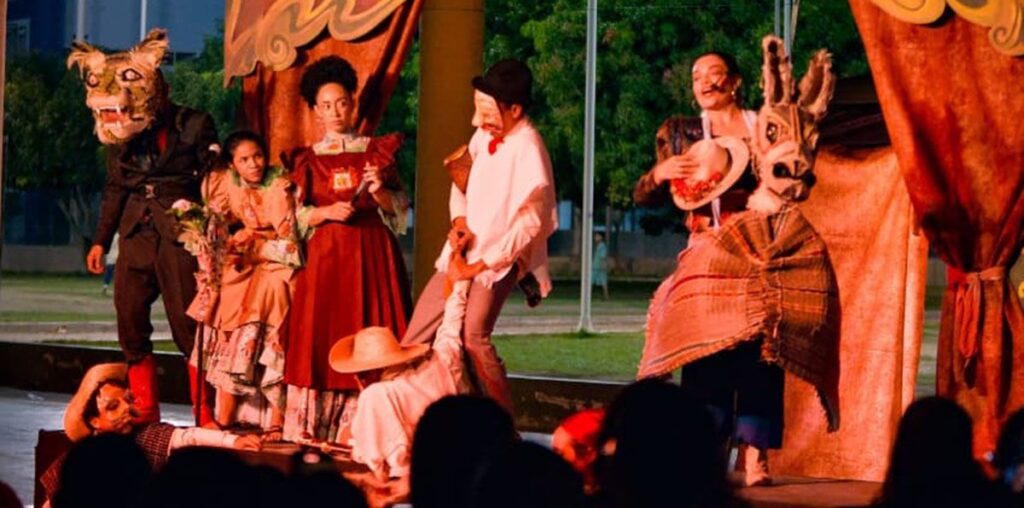 Teatro Juvenil – Academia EnseñArte
